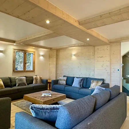Chalet A La Tania