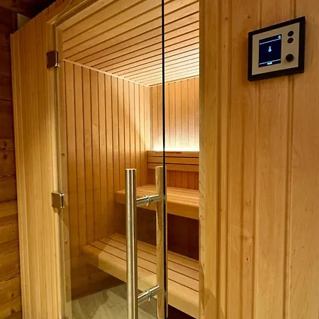 Chalet A La Tania
